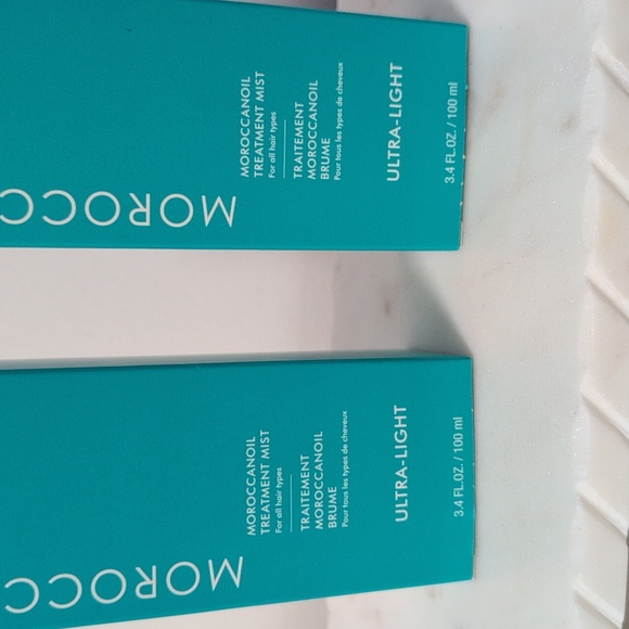 Two Moroccanoil Ultra-Light Treatment Mist in Teal - Picture 13 of 13
